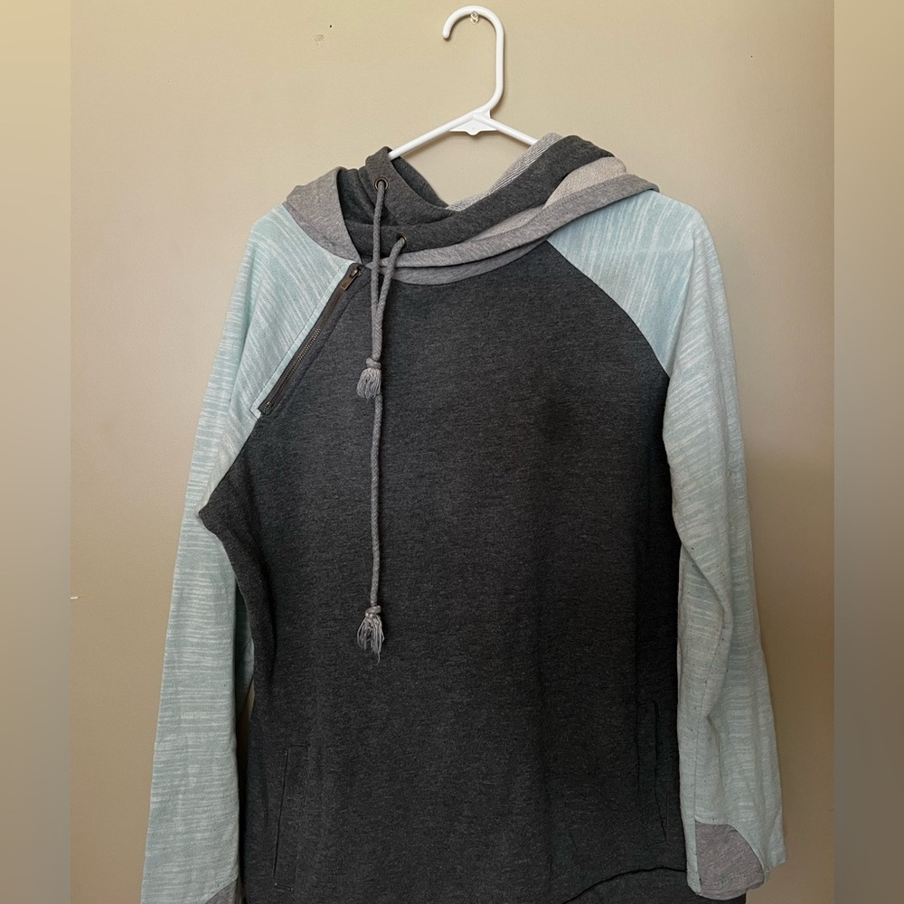 ampersand ave hoodie